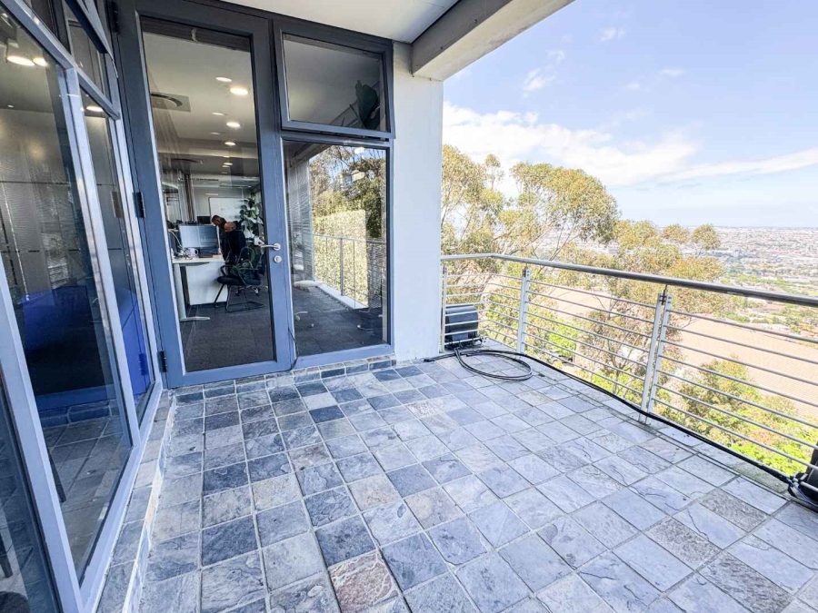 To Let Commercial Property for Rent in Plattekloof Western Cape